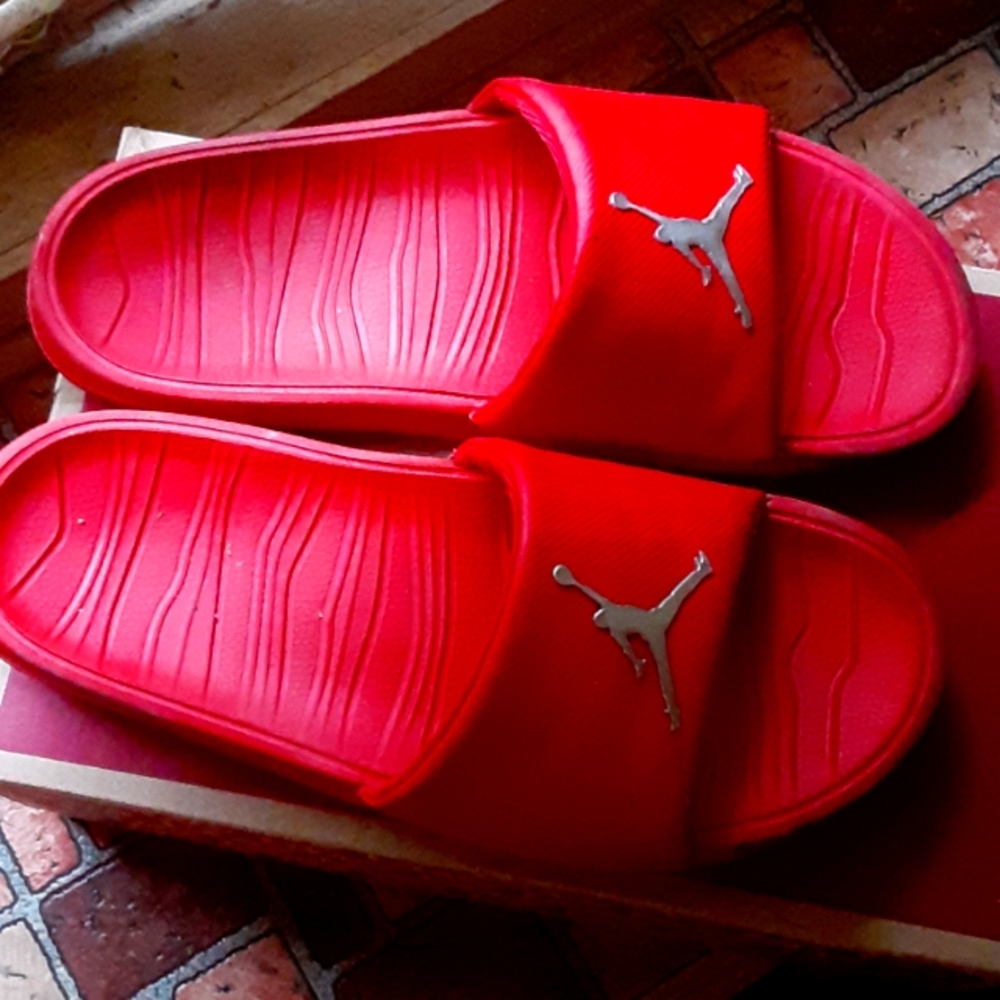 Jordan slides
